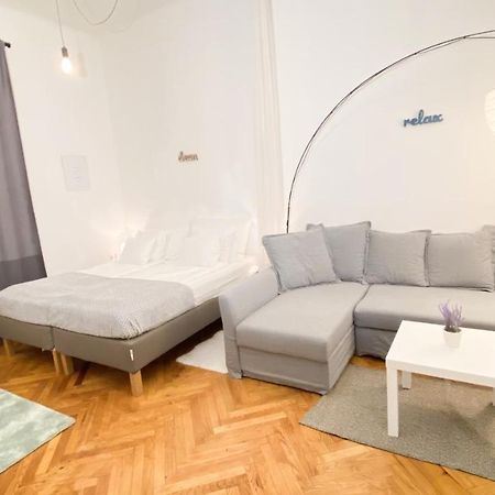 Downtown Lifestyle Budapest Apartment Exteriör bild